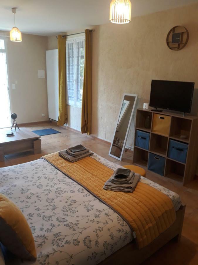 Hotes De L'Isle Saint-Medard-de-Mussidan Екстер'єр фото